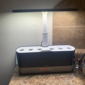 Areo Garden in white